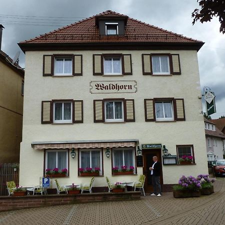 Gasthaus Waldhorn バート・タイナッハ・ツァヴェルシュタイン エクステリア 写真
